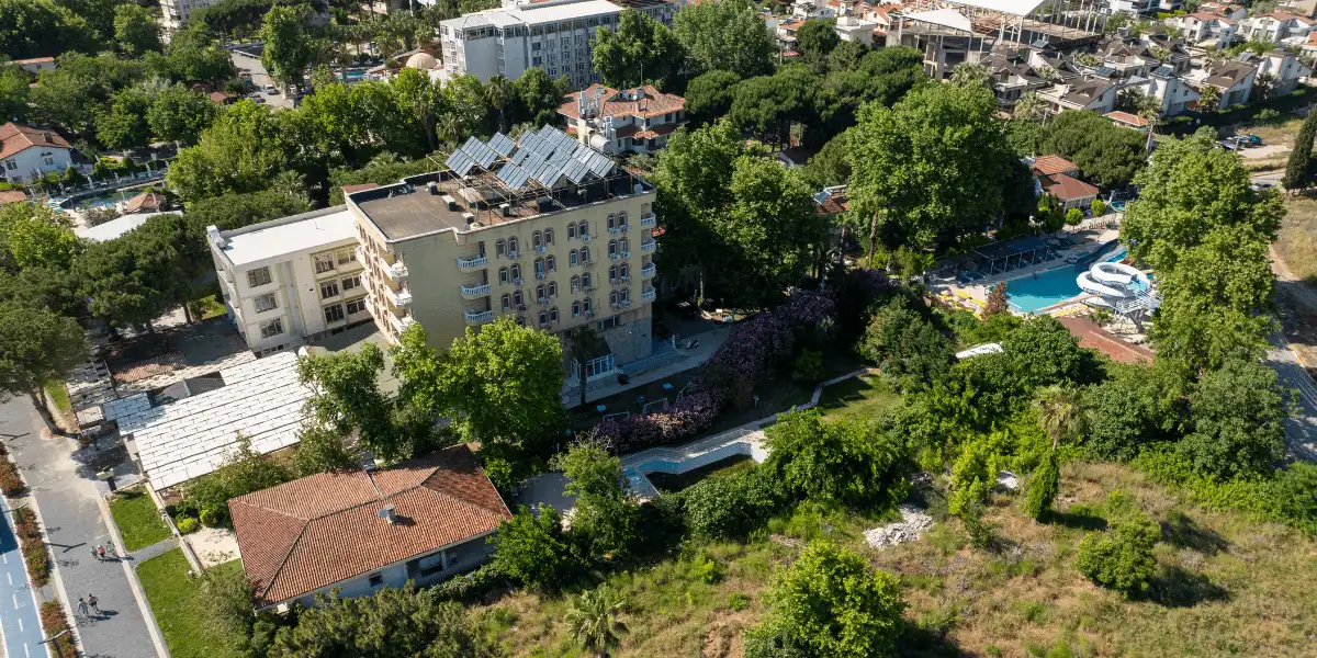 Erdek Talia Beach Otel denize sıfır konum ve doğal konsept